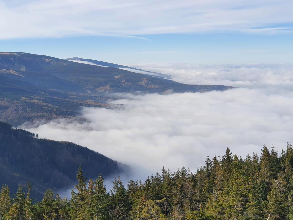 Apartament W Karkonoszach Apartman Kowary Kültér fotó