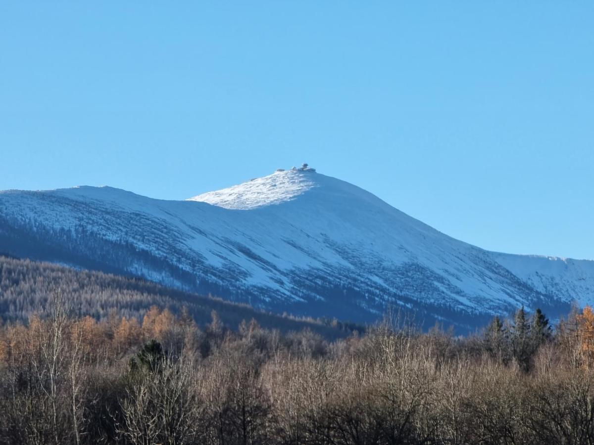 Apartament W Karkonoszach Apartman Kowary Kültér fotó